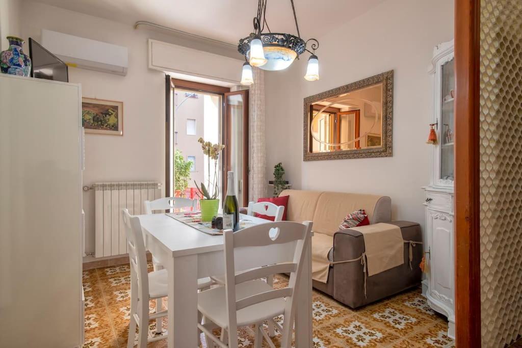 Casa Vacanze 100 Metri Dal Mare Alghero Luaran gambar